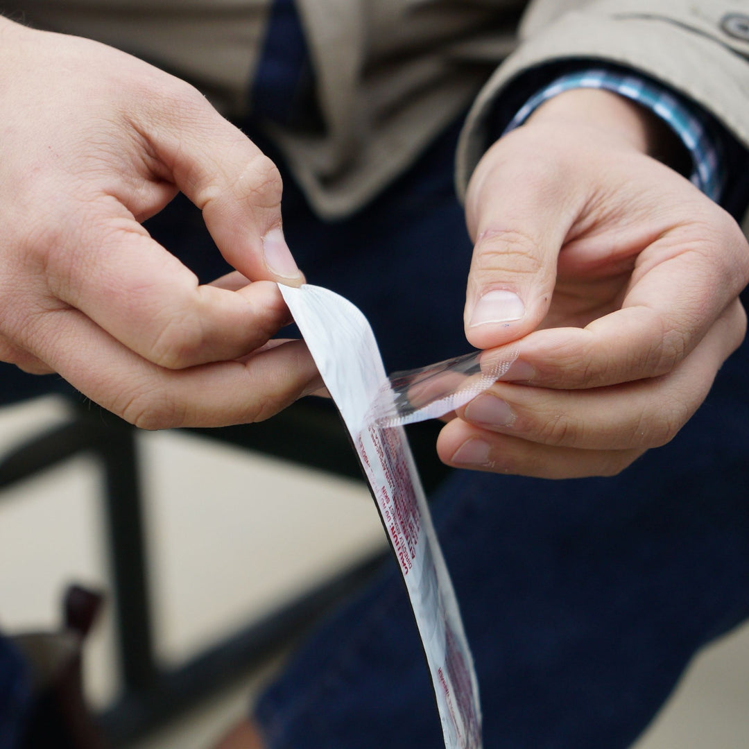 Bulk HotHands® Adhesive Foot Warmers | 8 Displays, 128 Pair